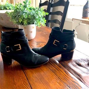 Coach woman’s heal dress shoes